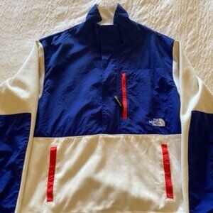 The North Face GRAPHIC COLLECTION PULLOVER JACKET Medium